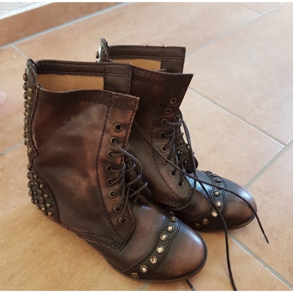 Gianni Bini Brown Tie Mid height Boots Embellished metal Grommet and Rhinestones